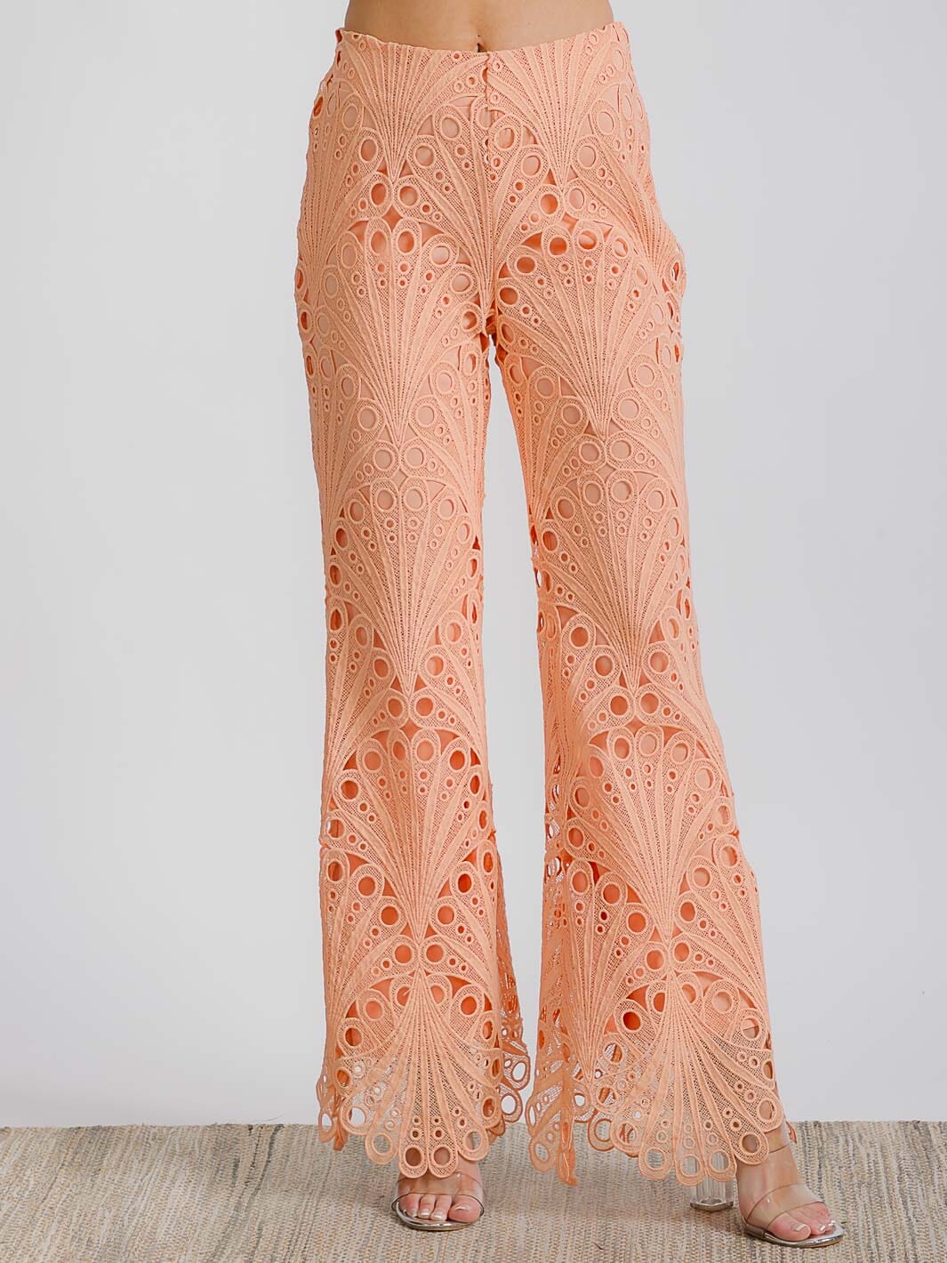 WOMEN'S ZIPPER CLOSURE EYELET DETAILED WIDE LEG PANTS