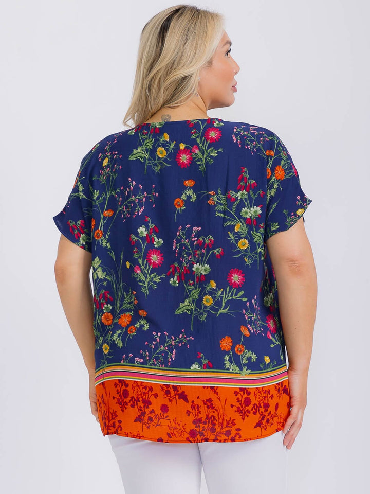 PLUS SIZE SHORT SLEEVE V-NECK FLORAL PRINT BLOUSE