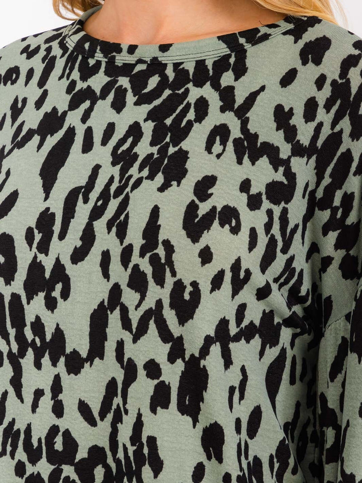 WOMEN'S LONG SLEEVE ANIMAL PRINT BLOUSE TOP