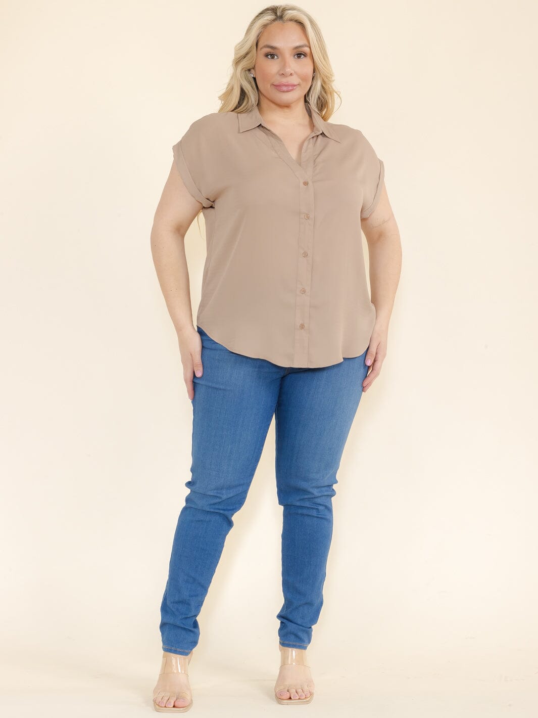 PLUS SIZE SHORT SLEEVE V-NECK BUTTON CLOSURE BLOUSE