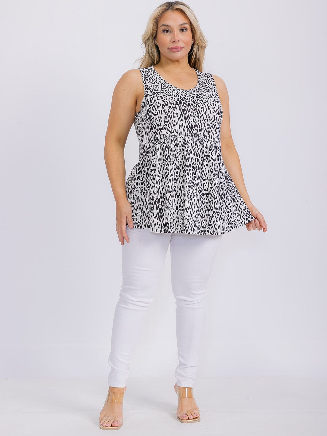 PLUS SIZE SLEEVELESS ANIMAL PRINT TANK TOP