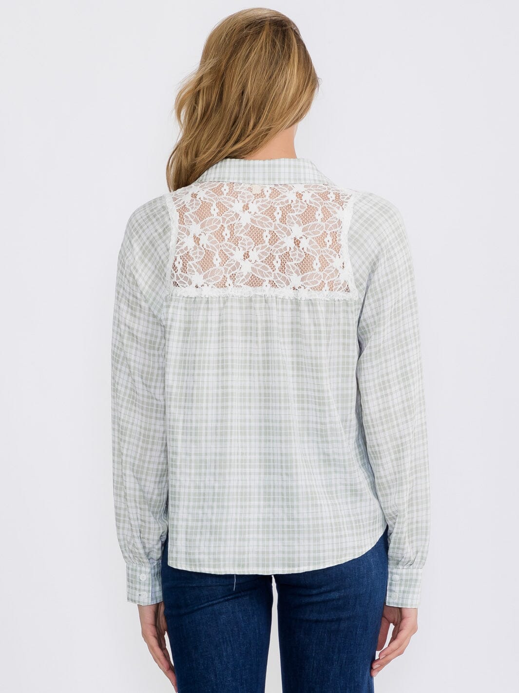 WOMEN'S LONG SLEEVE BUTTON CLOSURE HIGH-LOW LACE PLAID BLOUSE