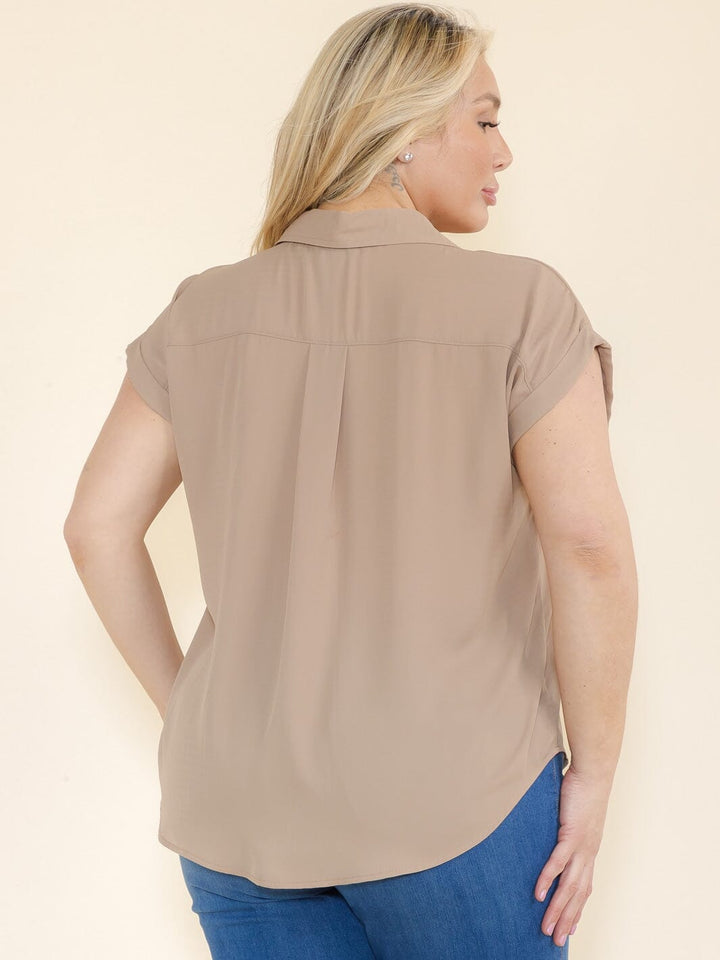PLUS SIZE SHORT SLEEVE V-NECK BUTTON CLOSURE BLOUSE