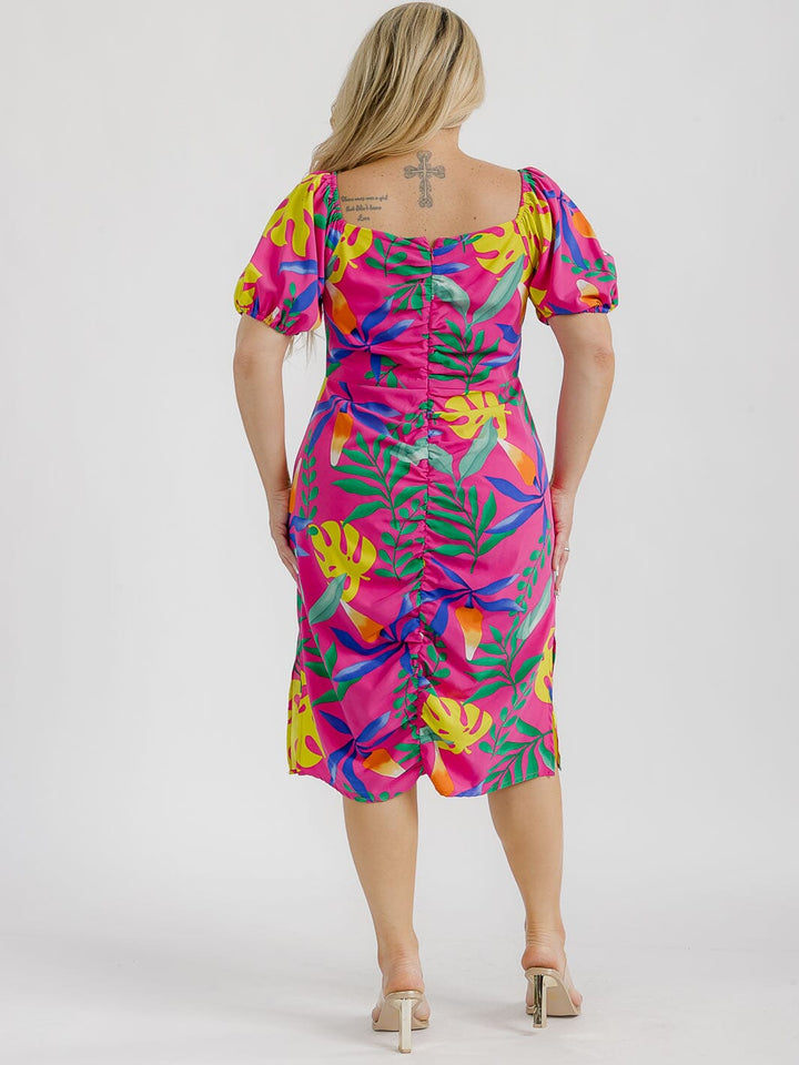 PLUS SIZE SHORT PUFF SLEEVE BACK RUCHED FLORAL MIDI DRESS