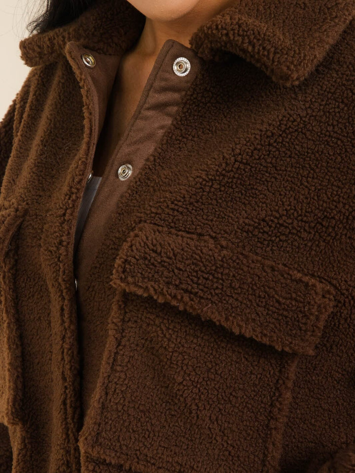 WOMEN'S LONG SLEEVE BUTTON CLOSURE FRONT POCKETS SHERPA JACKET