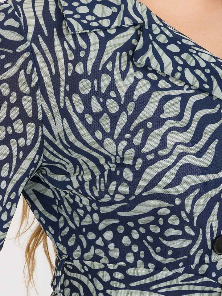 PLUS SIZE LONG SLEEVE BUTTON CLOSURE POCKETS PRINTED HIGH-LOW COAT