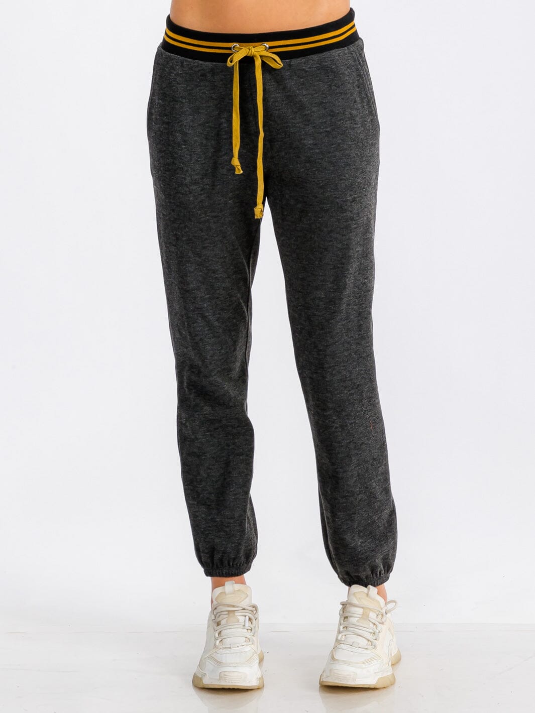 WOMEN'S ELASTIC WAIST FRONT POCKET JOGGER SWEATPANTS (Copy)