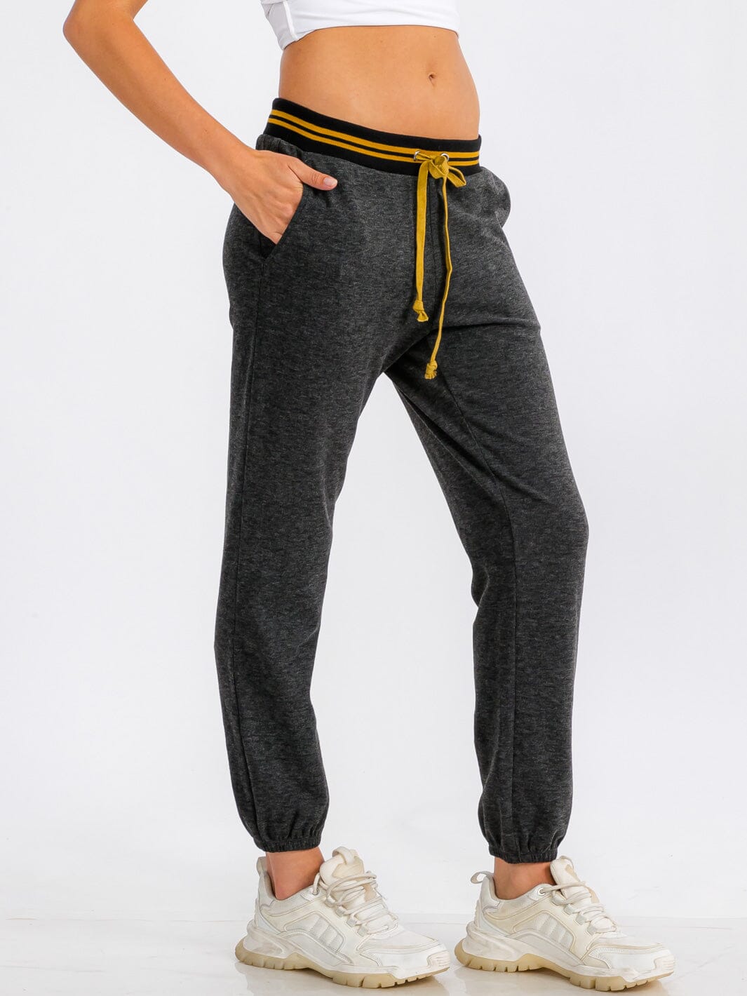 WOMEN'S ELASTIC WAIST FRONT POCKET JOGGER SWEATPANTS (Copy)
