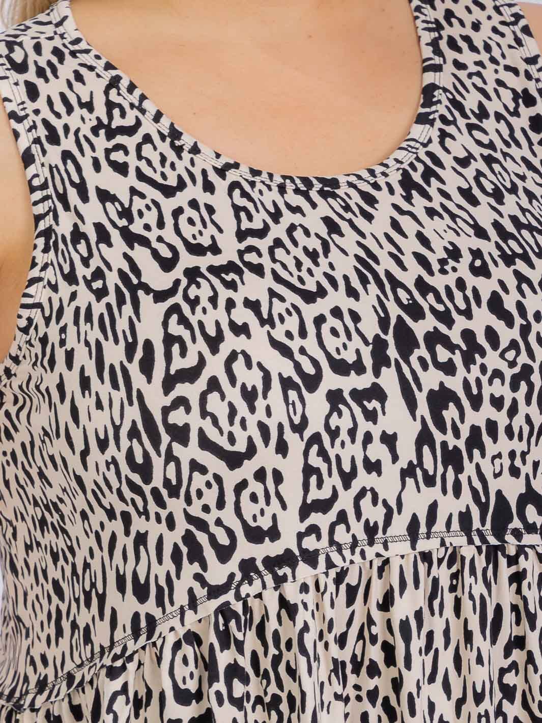 PLUS SIZE SLEEVELESS ANIMAL PRINT TANK TOP