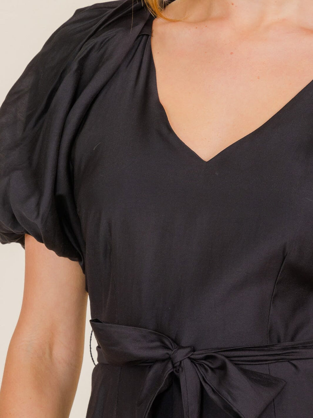 WOMEN'S SHORT PUFF SLEEVE SELF TIE TIERED MINI DRESS