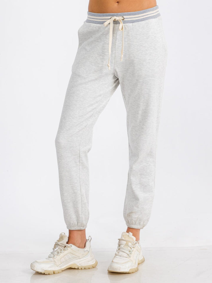 WOMEN'S ELASTIC WAIST FRONT POCKET JOGGER SWEATPANTS (Copy)