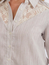 WOMEN'S LONG SLEEVE BUTTON CLOSURE LACE STRIPES BLOUSE