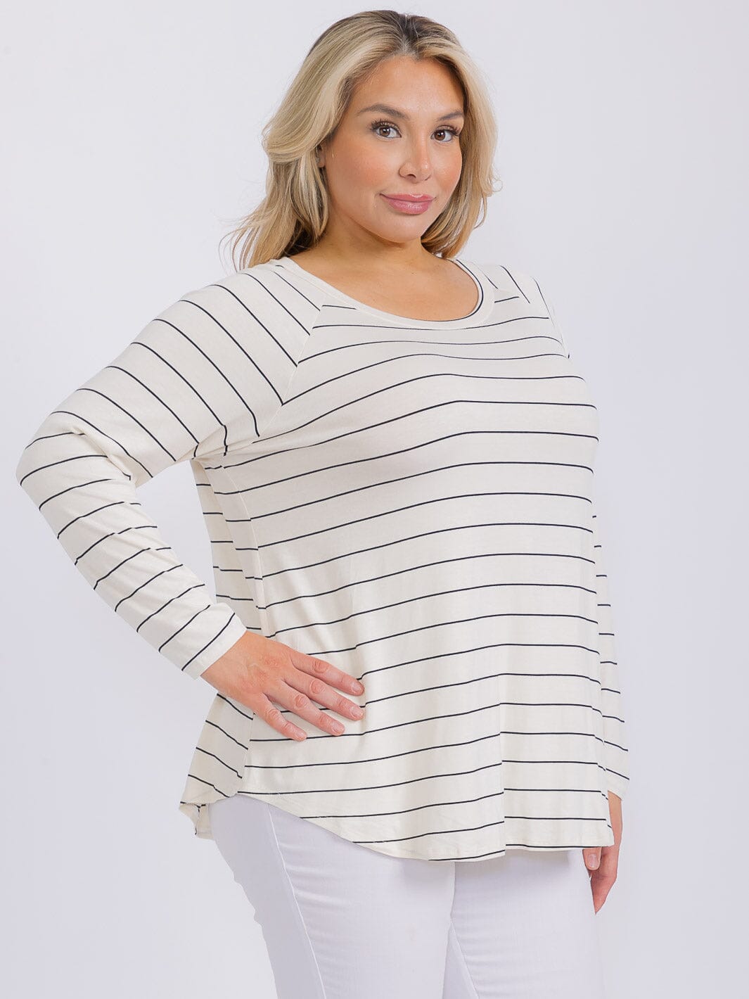 PLUS SIZE LONG SLEEVE STRIPES TOP