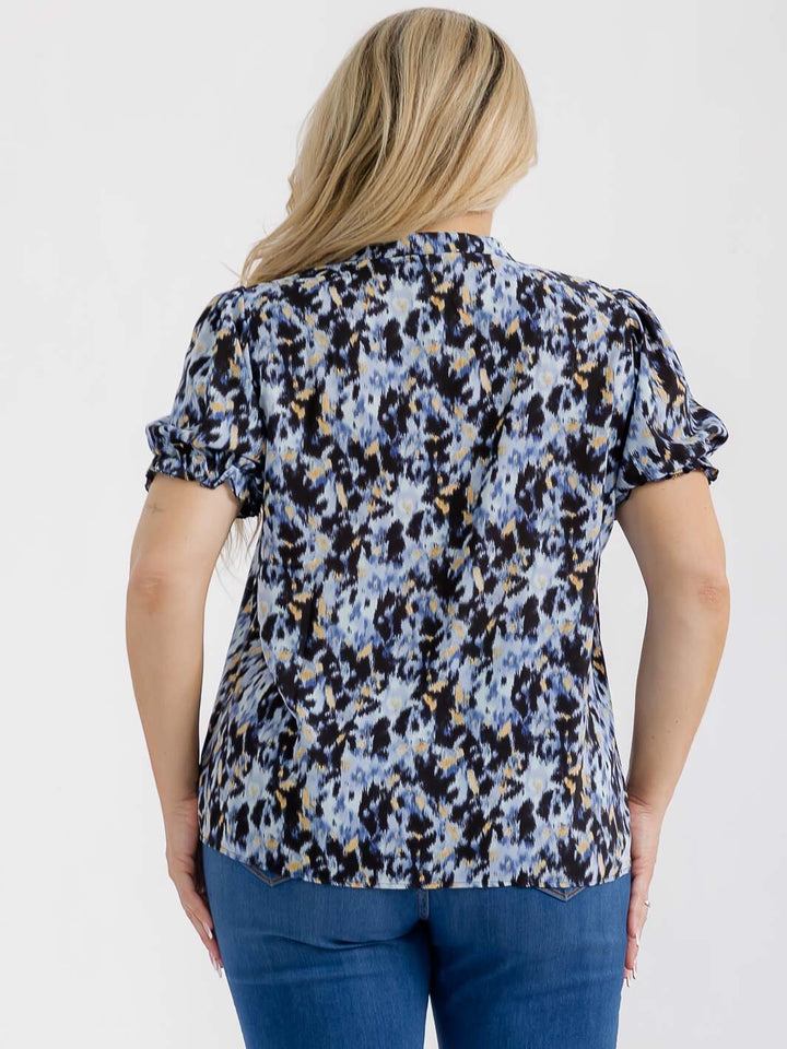 PLUS SIZE SHORT SLEEVES V-NECK FLORAL PRINT BLOUSE