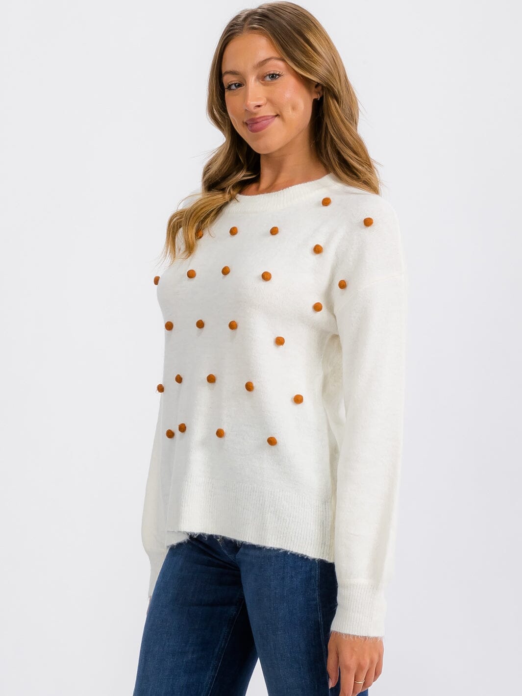 WOMEN'S LONG SLEEVE POM POM DETAILED PULLOVER SWEATER