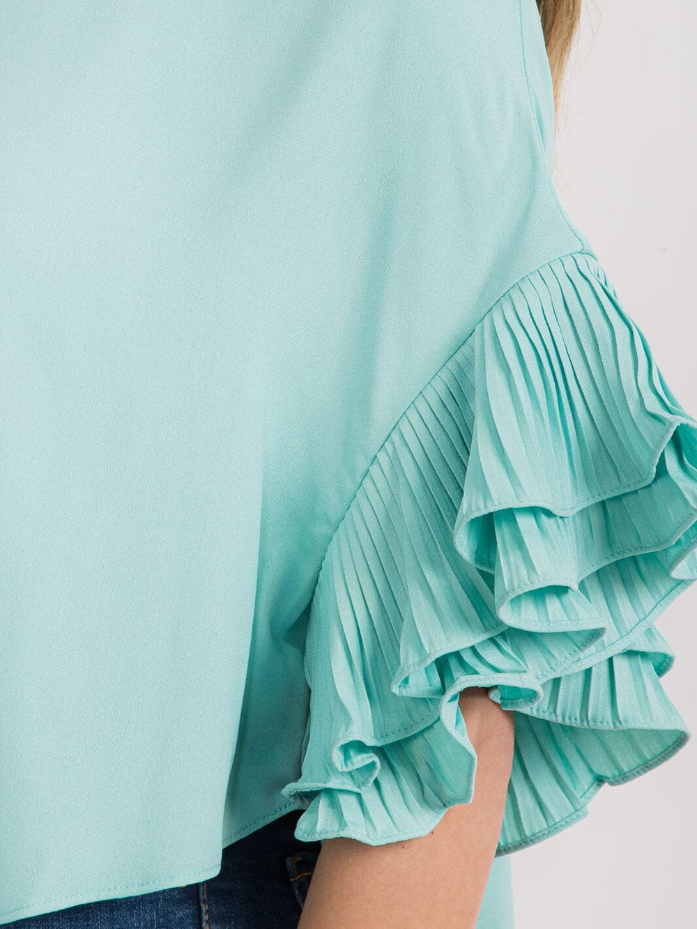 WOMEN'S SHORT RUFFLE SLEEVE TUNIC BLOUSE