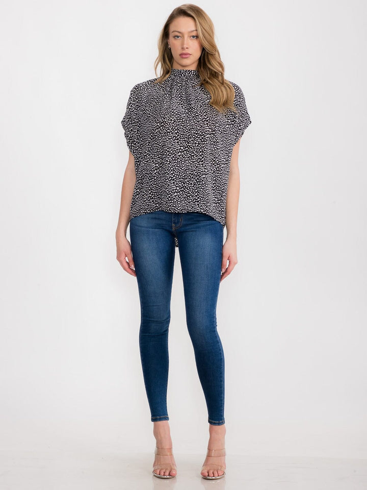 WOMEN'S SHORT SLEEVE MOCK NECK ANIMAL PRINT BLOUSE