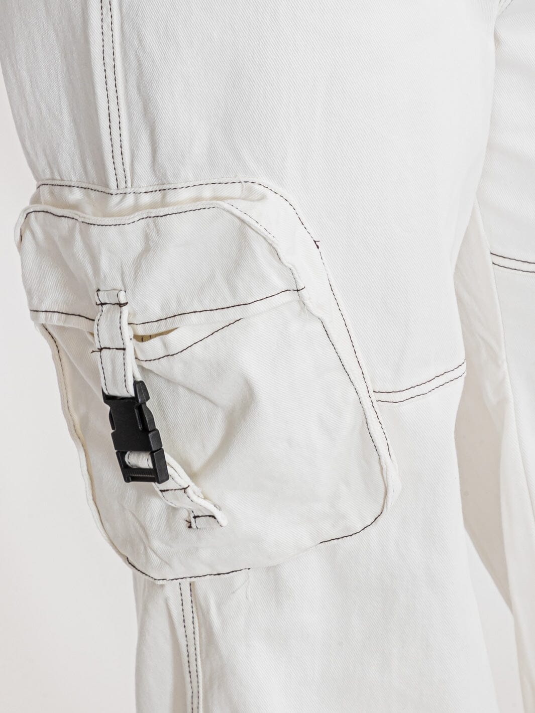 PLUS SIZE BUTTON CLOSURE POCKETS WIDE LEG DENIM PANTS