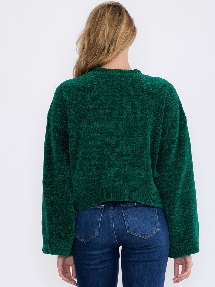 WOMEN'S LONG BELL SLEEVE PULLOVER SWEATER