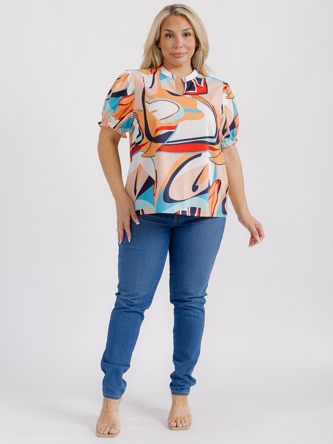 PLUS SIZE SHORT SLEEVES V-NECK MULTI PRINT BLOUSE