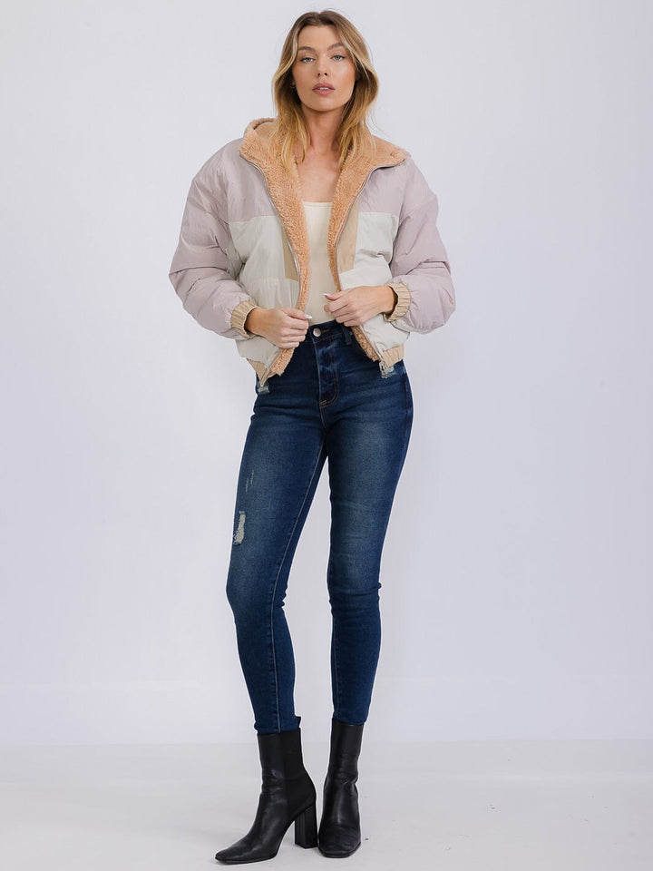 WOMEN'S LONG SLEEVE ZIP UP FRONT POCKETS HOODED SHERPA REVERSIBLE JACKET