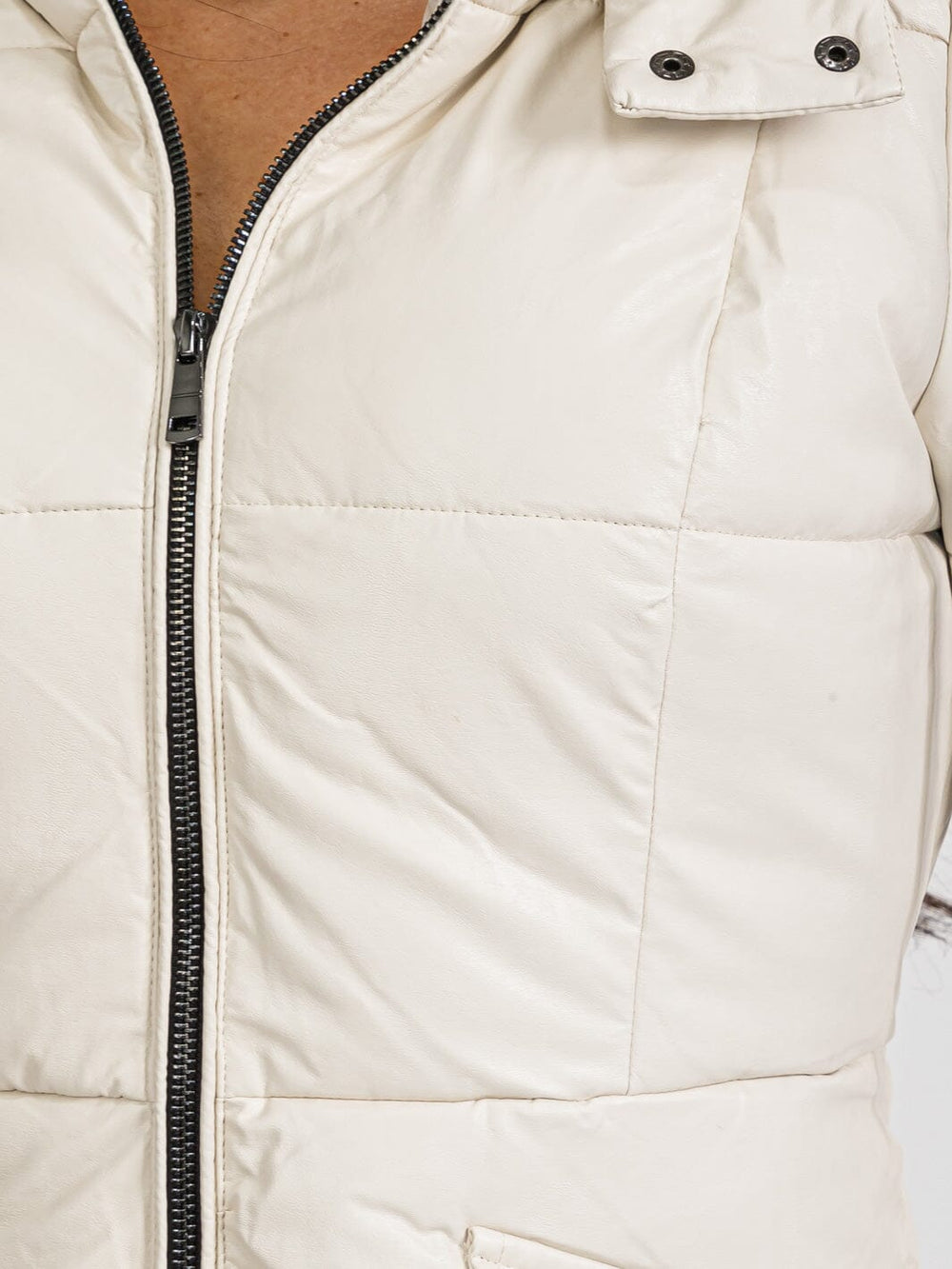 WOMEN'S LONG SLEEVE BUTTON CLOSURE FRONT POCKETS FAUX FUR COAT (Copy)