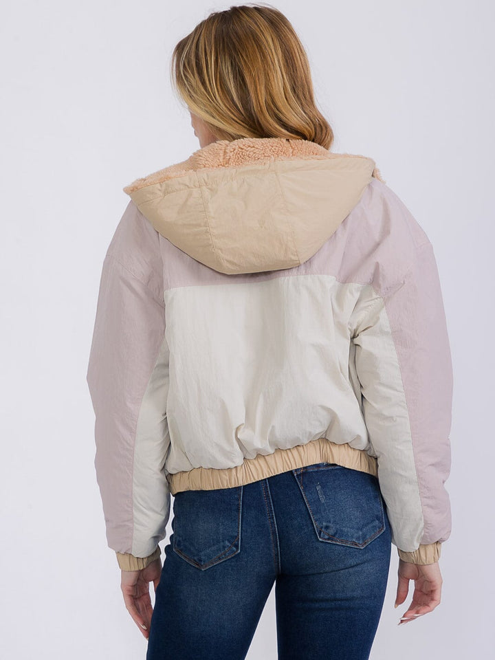 WOMEN'S LONG SLEEVE ZIP UP FRONT POCKETS HOODED SHERPA REVERSIBLE JACKET