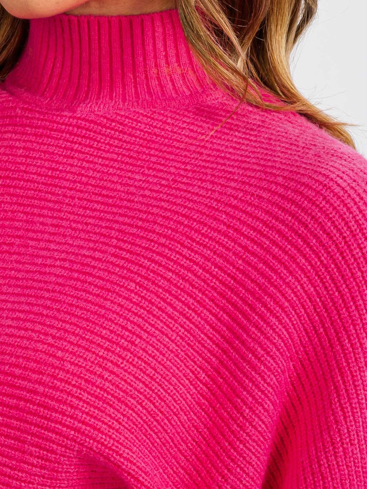 WOMEN'S LONG SLEEVE MOCK NECK CROP TOP