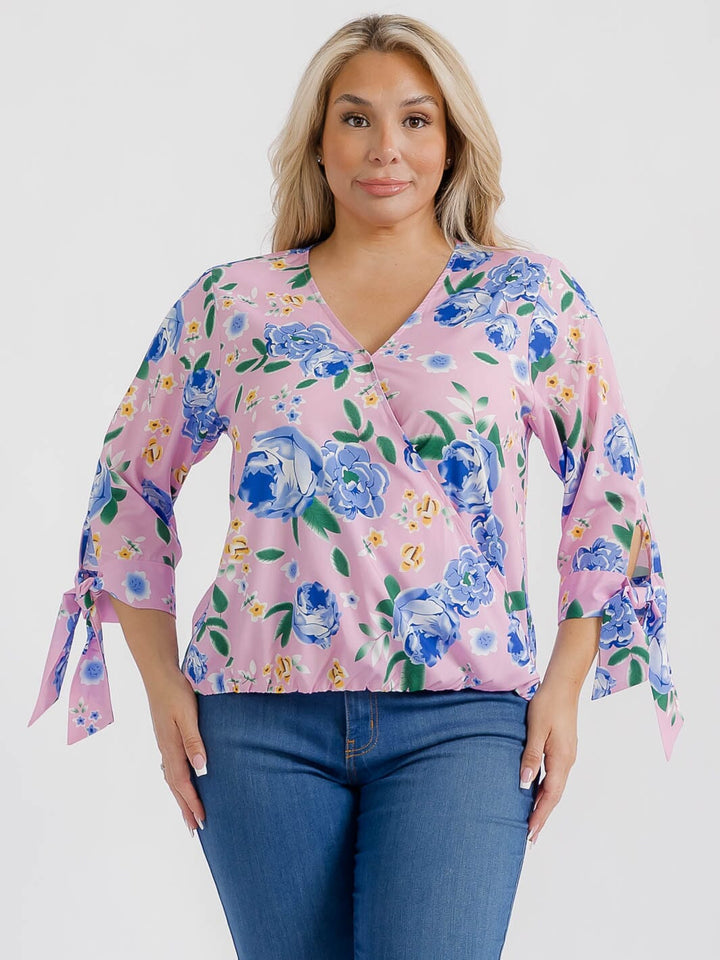 PLUS SIZE 3/4 SLEEVES V-NECK FLORAL PRINT BLOUSE