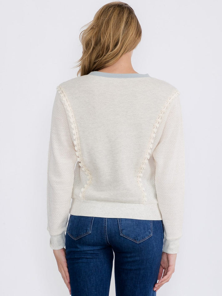 WOMEN'S LONG SLEEVE COLORBLOCK DETAILED TRIM TOP