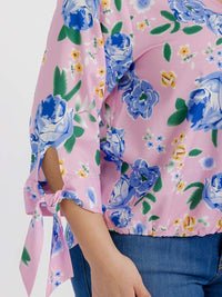 PLUS SIZE 3/4 SLEEVES V-NECK FLORAL PRINT BLOUSE