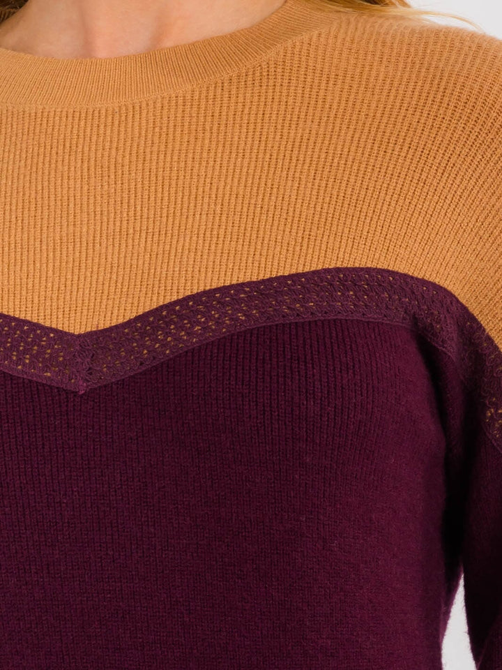 WOMEN'S LONG SLEEVES PULLOVER COLORBLOCK TRIM DETAILED SWEATER