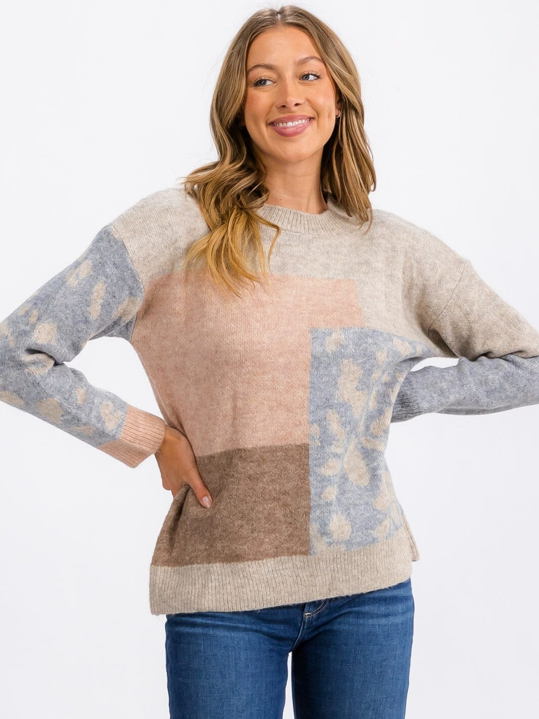 WOMEN'S LONG SLEEVE COLORBLOCK ANIMAL PRINT PULLOVER SWEATER