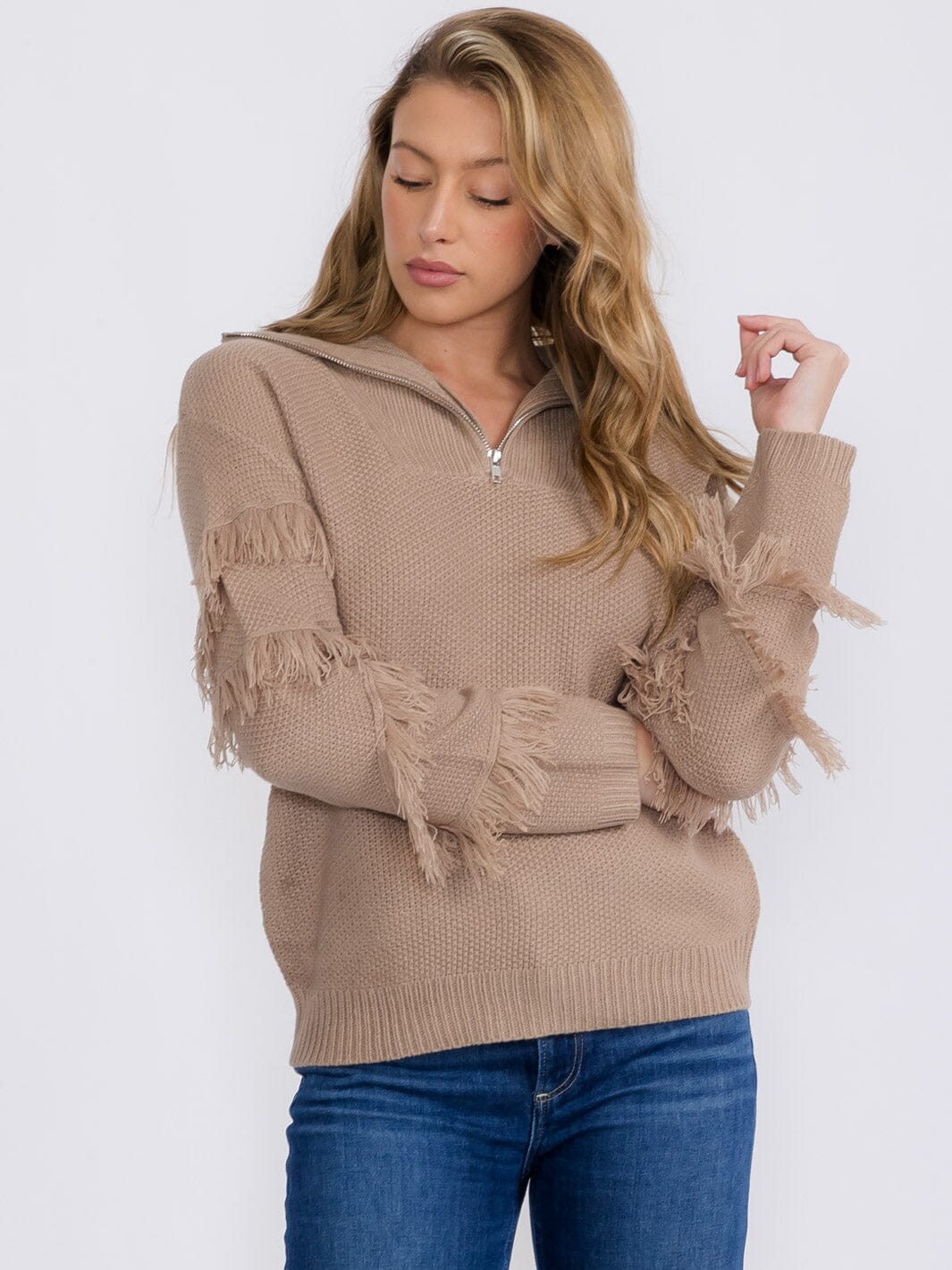 WOMEN'S LONG SLEEVE ZIP UP FRINGE DETAILED PULLOVER SWEATER