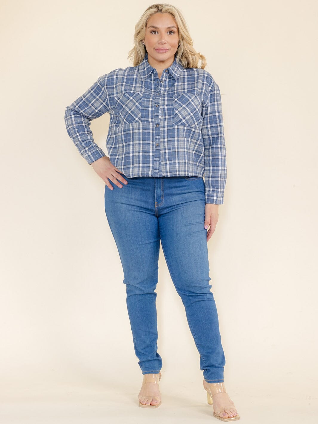 PLUS SIZE LONG SLEEVE BUTTON UP FRONT POCKETS PLAID TOP