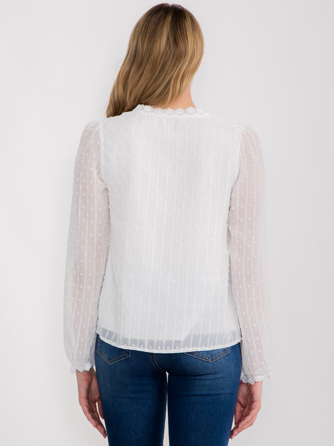 WOMEN'S LONG SLEEVE V-NECK SWISS DOT DETAILED BLOUSE