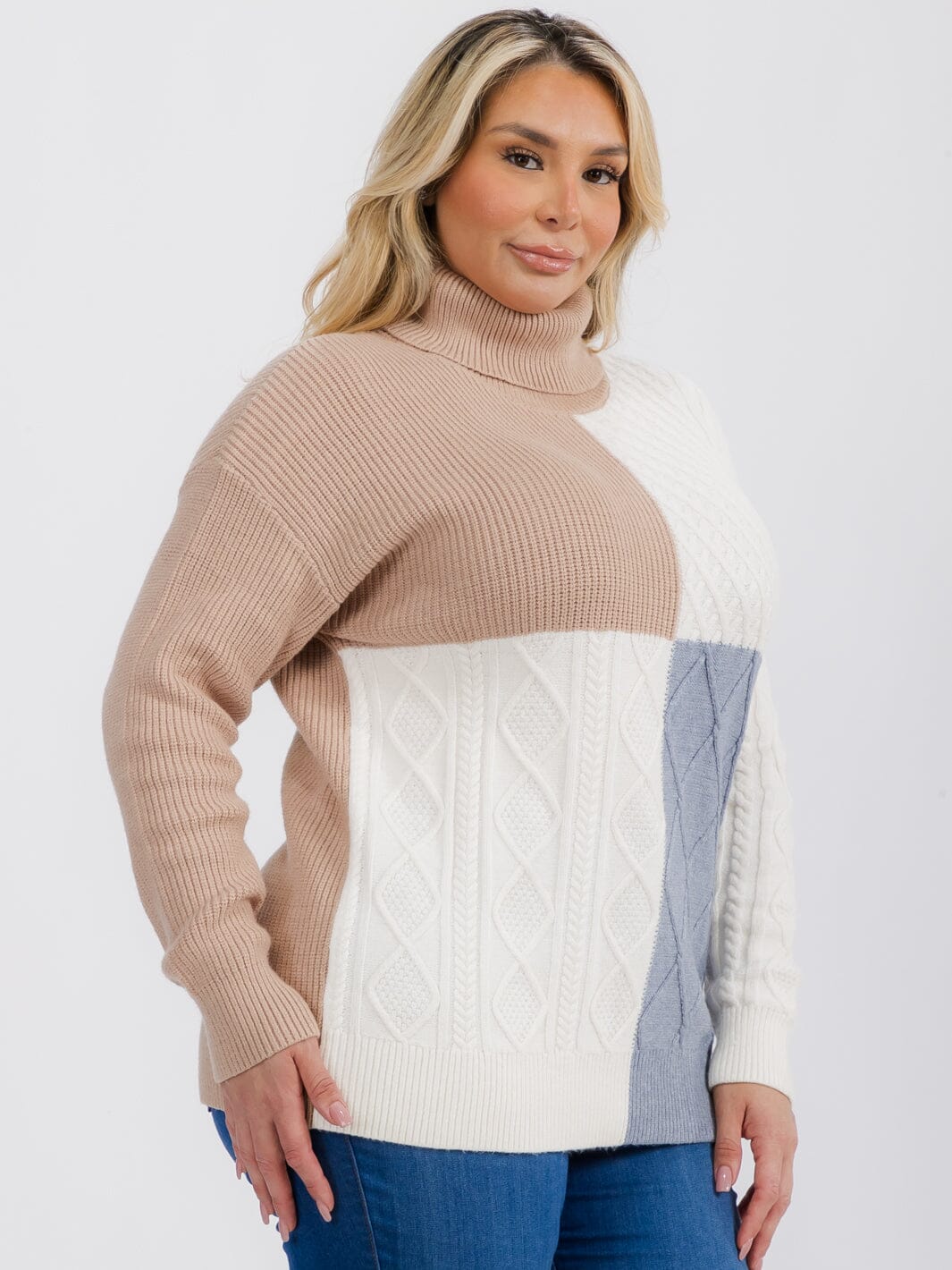 PLUS SIZE LONG SLEEVE TURTLE NECK DETAILED COLORBLOCK PULLOVER SWEATER