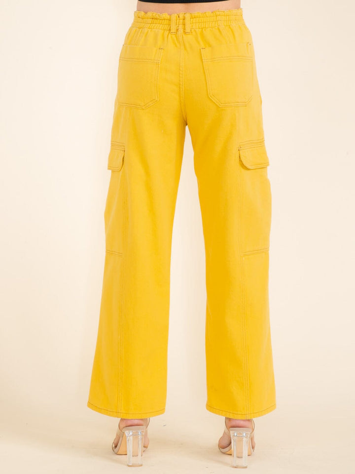 WOMEN'S BUTTON CLOSURE CARGO POCKETS WIDE LEG DENIM PANTS