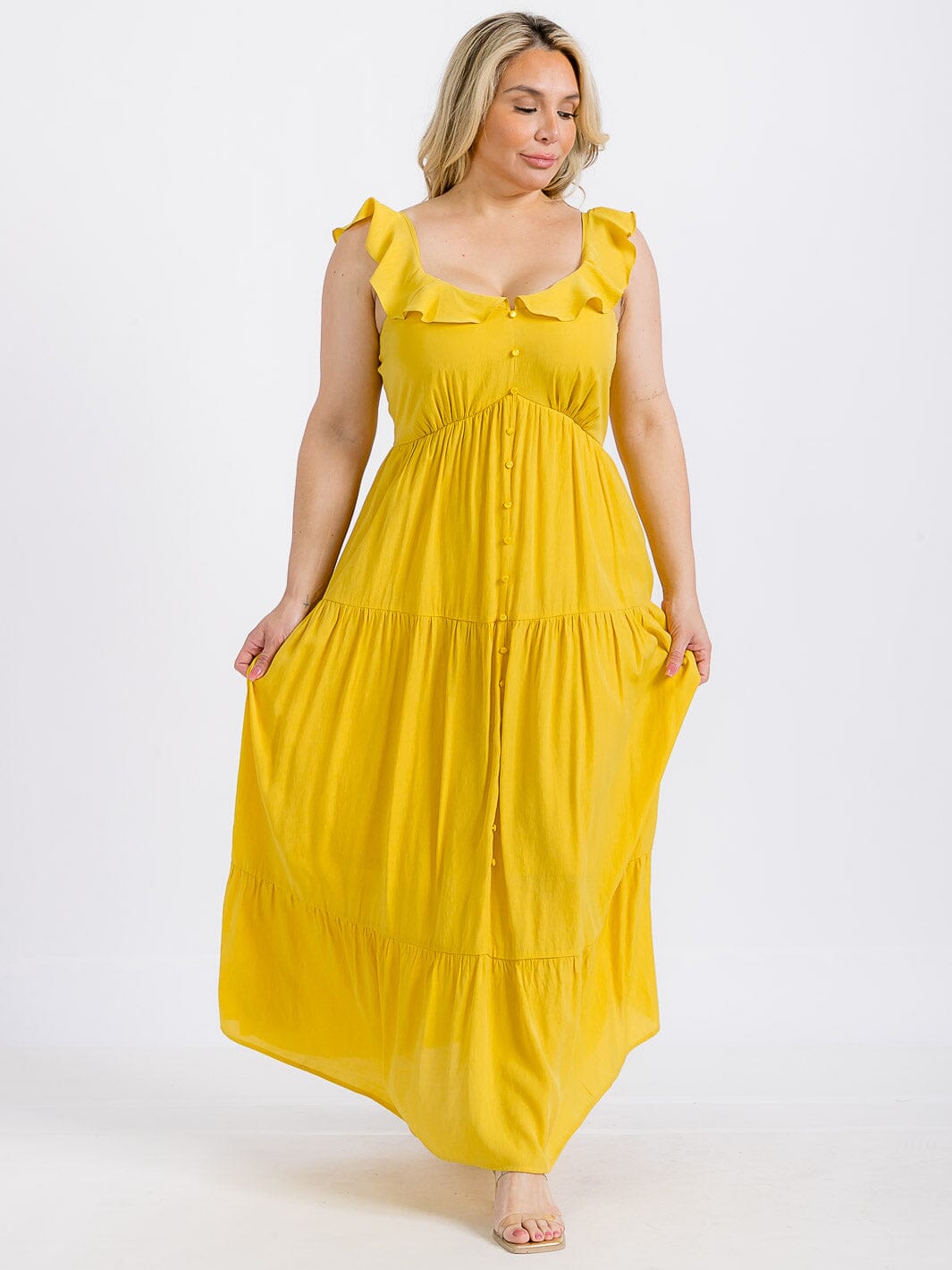 PLUS SIZE SLEEVELESS BUTTONS TIERED RUFFLE MAXI DRESS