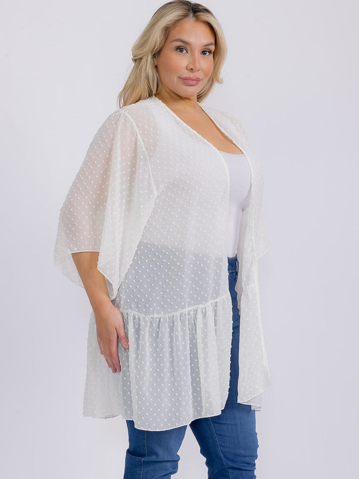 PLUS SIZE SHORT SLEEVE OPEN FRONT SWISS DETAILED CARDIGAN
