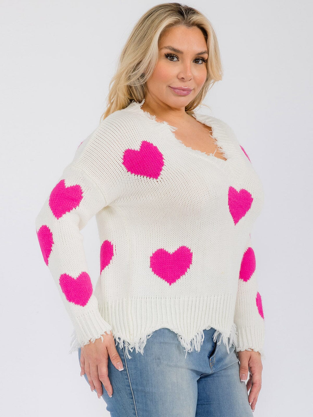 PLUS SIZE LONG SLEEVE V-NECK TRIM DETAILED HEARTS PRINT PULLOVER SWEATER