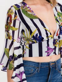 WOMEN'S 3/4 RUFFLE SLEEVE V-NECK FLORAL PRINT CROP TOP