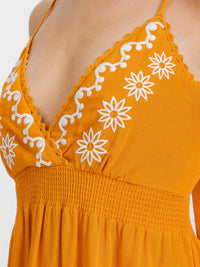 WOMEN'S SLEEVELESS V-NECK ELASTIC WAIST TIERED OPEN BACK EMBROIDERY MAXI DRESS