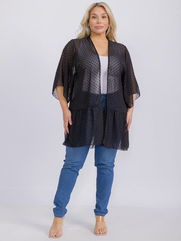 PLUS SIZE SHORT SLEEVE OPEN FRONT SWISS DETAILED CARDIGAN