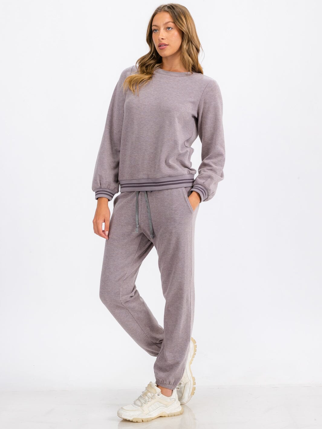 WOMEN'S LONG SLEEVE TRIM DETAILED PULLOVER SWEATER