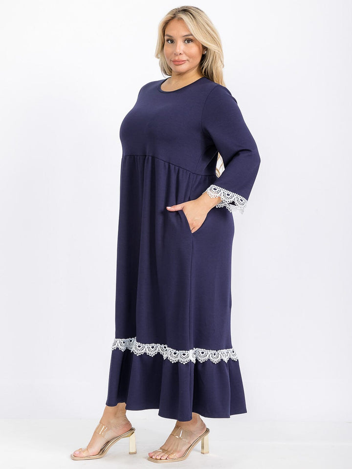 PLUS SIZE 3/4 SLEEVE FRONT POCKETS CROCHET TRIM MAXI DRESS