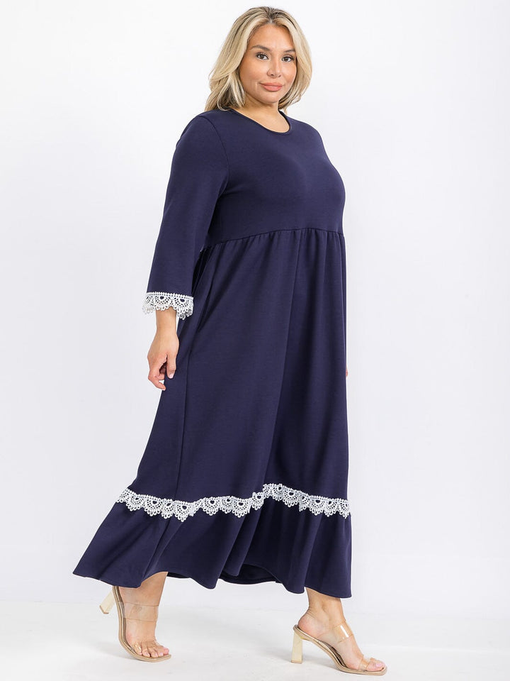 PLUS SIZE 3/4 SLEEVE FRONT POCKETS CROCHET TRIM MAXI DRESS