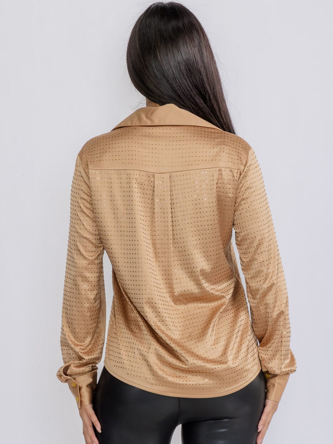 WOMEN'S LONG SLEEVE BUTTON UP STUDS DETAILES BLOUSE