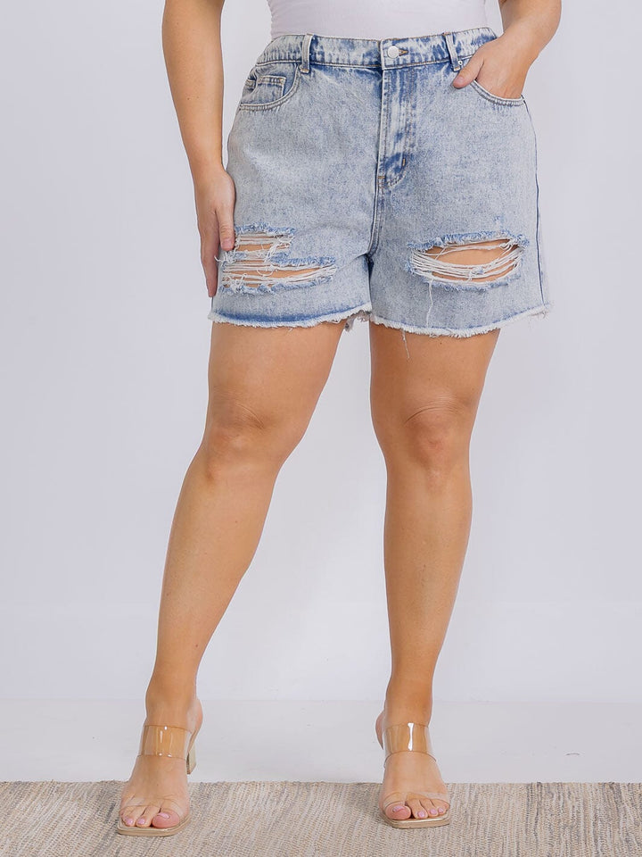 PLUS SIZE ELASTIC WAIST DISTRESSED DENIM SHORT