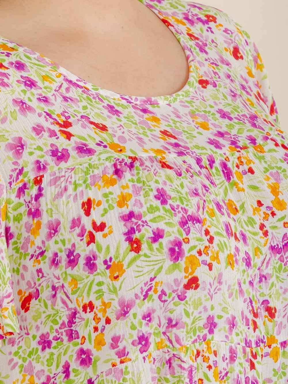 PLUS SIZE SHORT SLEEVE FLORAL PRINT TUNIC BLOUSE